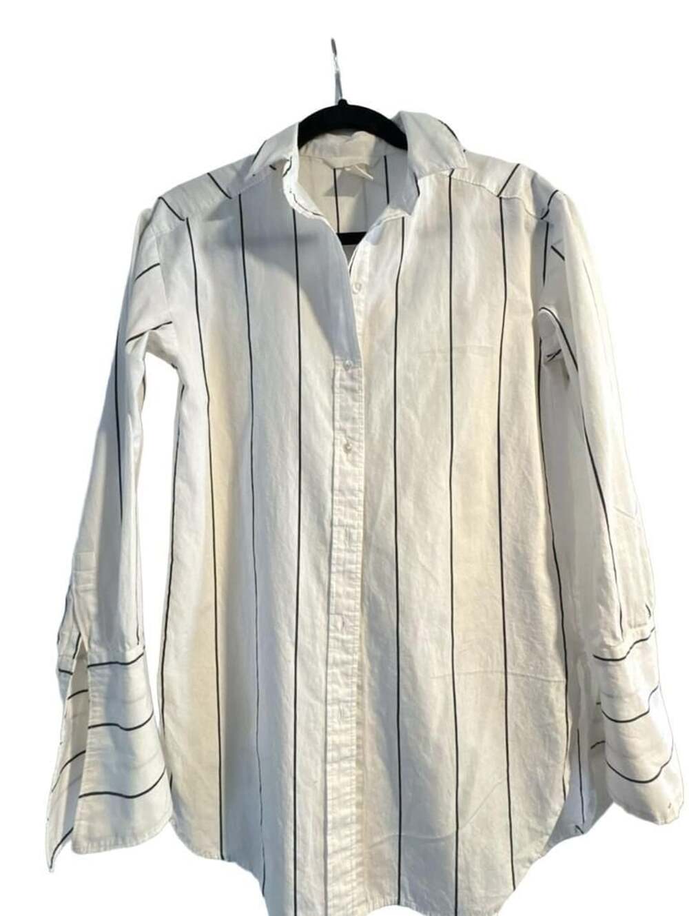 H&M Striped Long Sleeve Button-Up Shirt Size 2 White Black